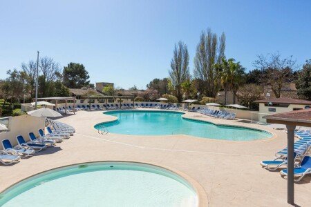 Appart'Hotel 4 voyageurs, avec piscine