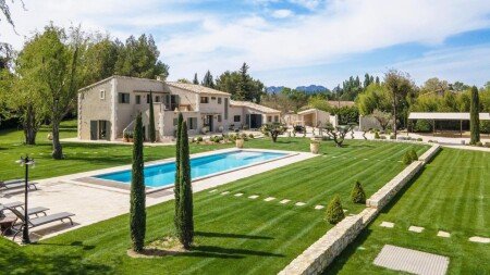 Bed and breakfast 4 voyageurs, avec piscine