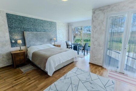 Bed and breakfast 3 voyageurs, avec piscine