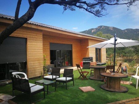 Casa 3 camere, con giardino