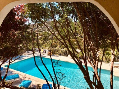 Bed and breakfast 12 voyageurs, avec piscine