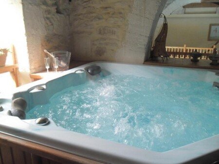 Bed and breakfast 1 chambre, avec jacuzzi