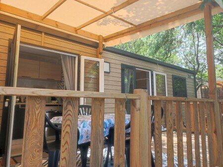 Mobil home bien-être, 3 chambres, avec jacuzzi