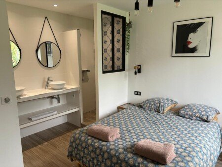 Maison 1 chambre, avec jardin