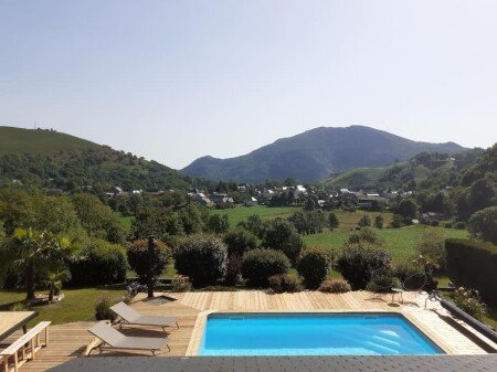 House 1 bedroom, with jacuzzi