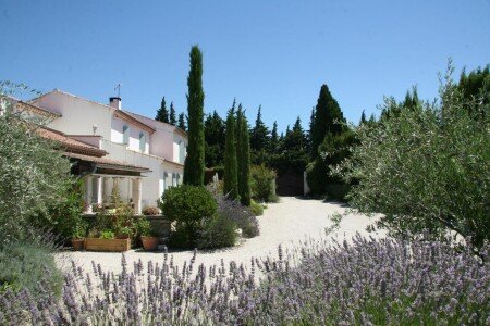 Bed and breakfast 1 chambre, avec piscine