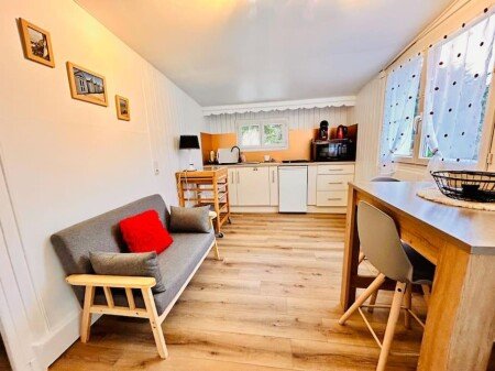 Maison 1 chambre, avec jardin