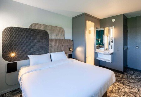 B&B HOTEL Calais Terminal Cité Europe 2 étoiles