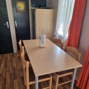 Mobil home cozy, 2 chambres, avec salle de sport
