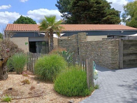 Maison 8 voyageurs, avec jacuzzi