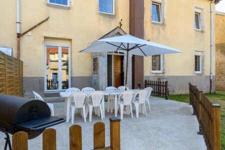 Maison de campagne 5 chambres, avec jardin