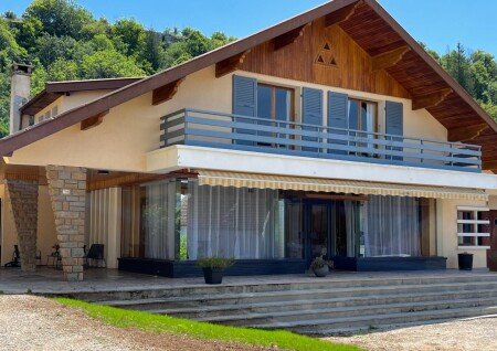 Maison de campagne 4 chambres, avec jardin