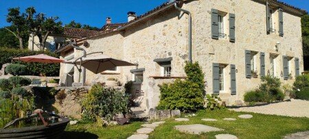 Bed and breakfast 2 voyageurs, avec jardin