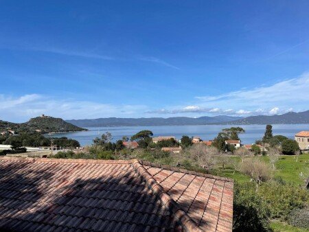 Camping / Mobil Home 2 chambres, avec jardin