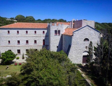 Bed and breakfast 2 voyageurs, avec piscine