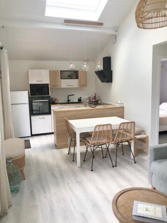 Maison de campagne 2 chambres, avec jardin