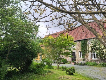 Camping / Mobil Home 5 voyageurs, avec jardin