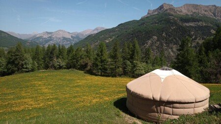 Hébergement insolite 1 chambre, avec jardin