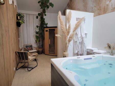 Grange 2 chambres, avec jacuzzi