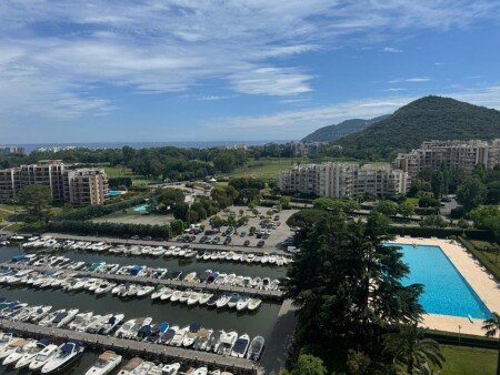 Appart'Hotel 1 chambre, avec piscine
