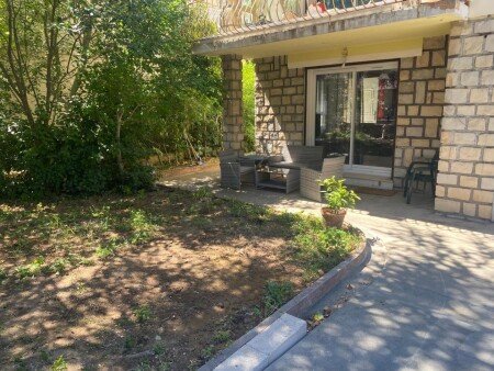 Maison 1 chambre, avec jardin
