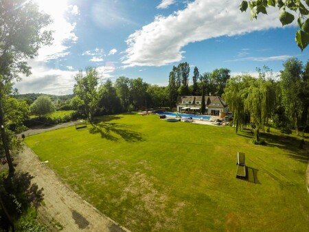 Tente 4 voyageurs, avec jacuzzi