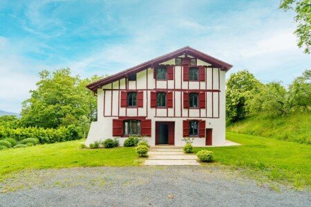 Casa 5 habitaciones, con piscina