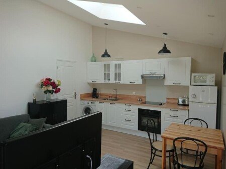 Maison 1 chambre, avec jardin