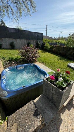 Villa 8 chambres, avec jacuzzi