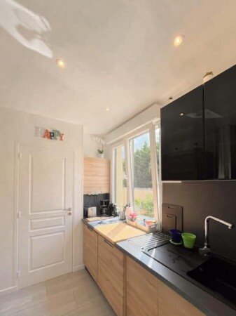 Maison 1 chambre, avec jardin