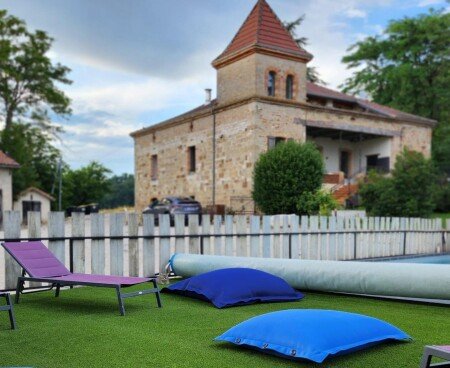Maison 8 voyageurs, avec jacuzzi