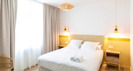 Appart'Hotel 4 voyageurs, avec jardin