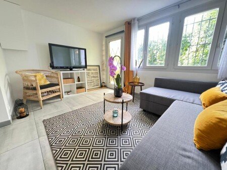 Appartement confortable, 1 chambre, avec jardin