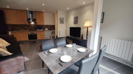 Appartement 2 chambres, avec jardin