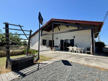 Villa 3 chambres, avec jardin