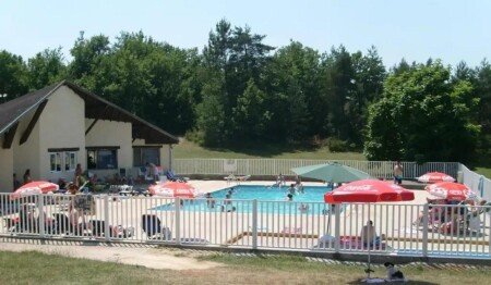 Hébergement insolite 6 voyageurs, avec piscine