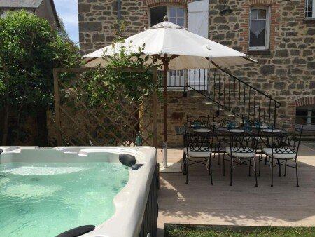 Maison de campagne chic, 3 chambres, avec jacuzzi