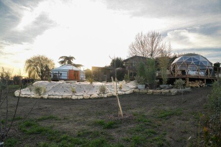 Hébergement insolite 4 voyageurs, avec jacuzzi
