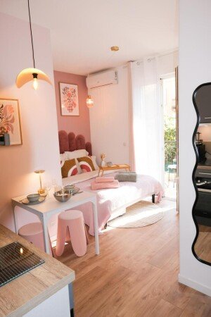 Appartamento 1 camera, con giardino