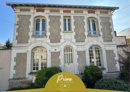 Villa 6 chambres, avec jardin