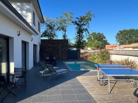 Villa 4 chambres, avec piscine
