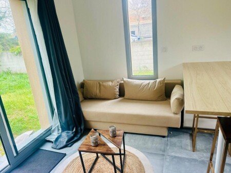 Appartement 1 chambre, avec jardin