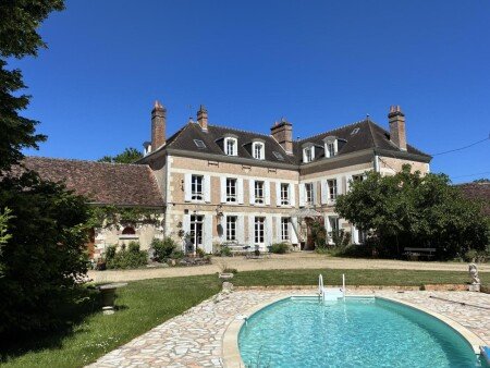 Bed and breakfast 4 voyageurs, avec piscine