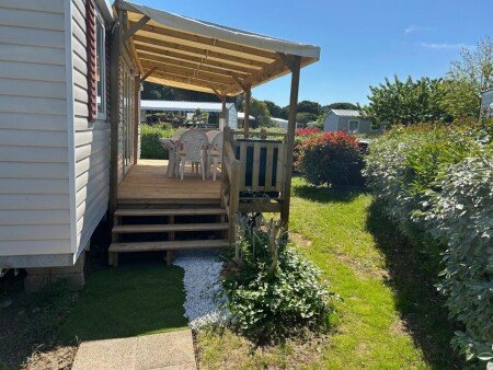 Camping / Mobil Home 3 chambres, avec jacuzzi