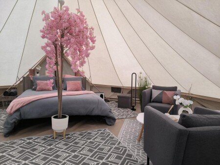 Hébergement insolite romantique, 1 chambre, avec jacuzzi