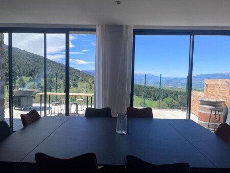 Apartamento 3 habitaciones, con jardín