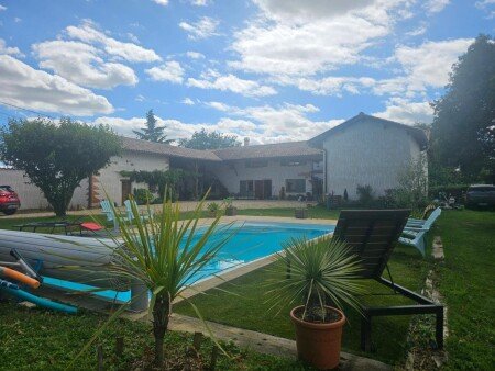 Bed and breakfast 1 chambre, avec piscine