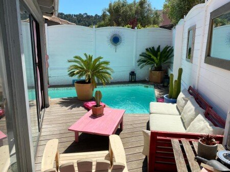 Bed and breakfast 1 chambre, avec piscine