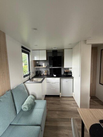 Camping / Mobil Home 1 chambre, avec jacuzzi