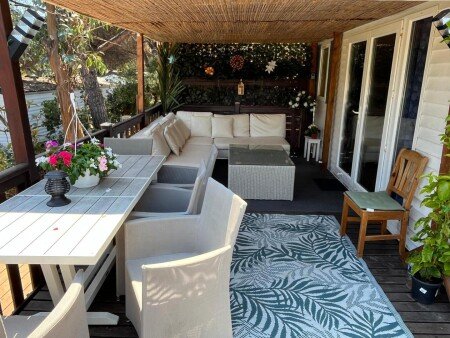 Camping / Mobil Home 2 chambres, avec piscine